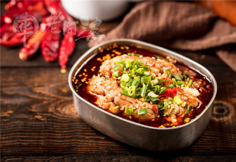 通過經(jīng)營(yíng)串串香加盟店賺錢的小妙招